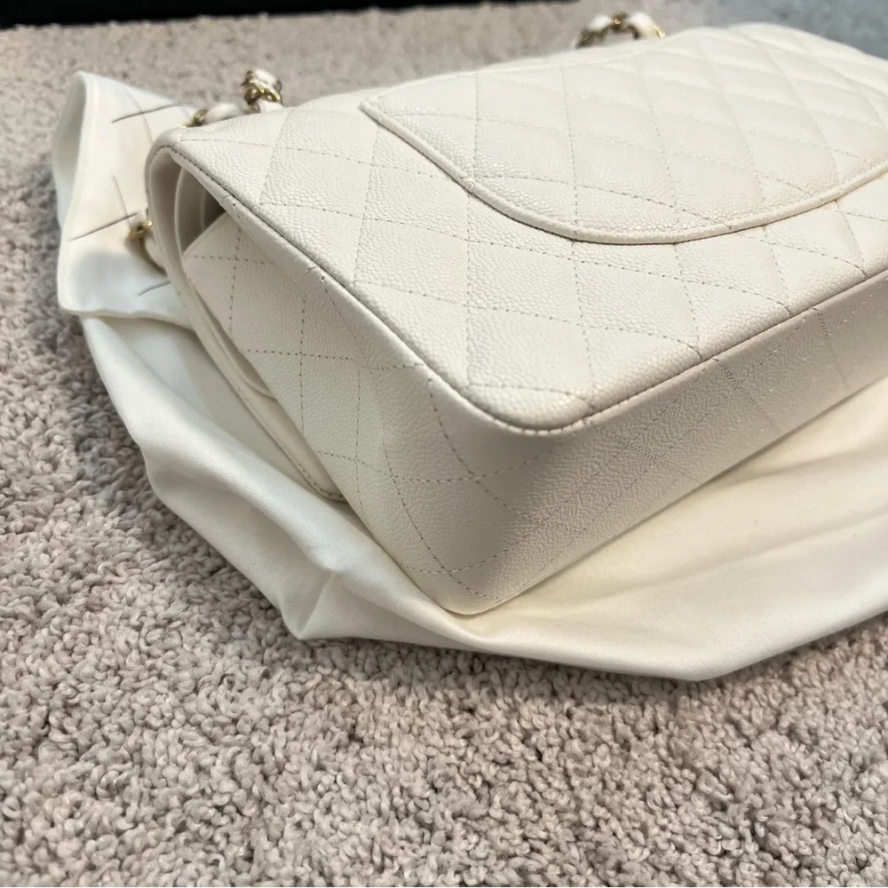 Chanel White Medium Classic Flap Bag - Picture 11 of 15